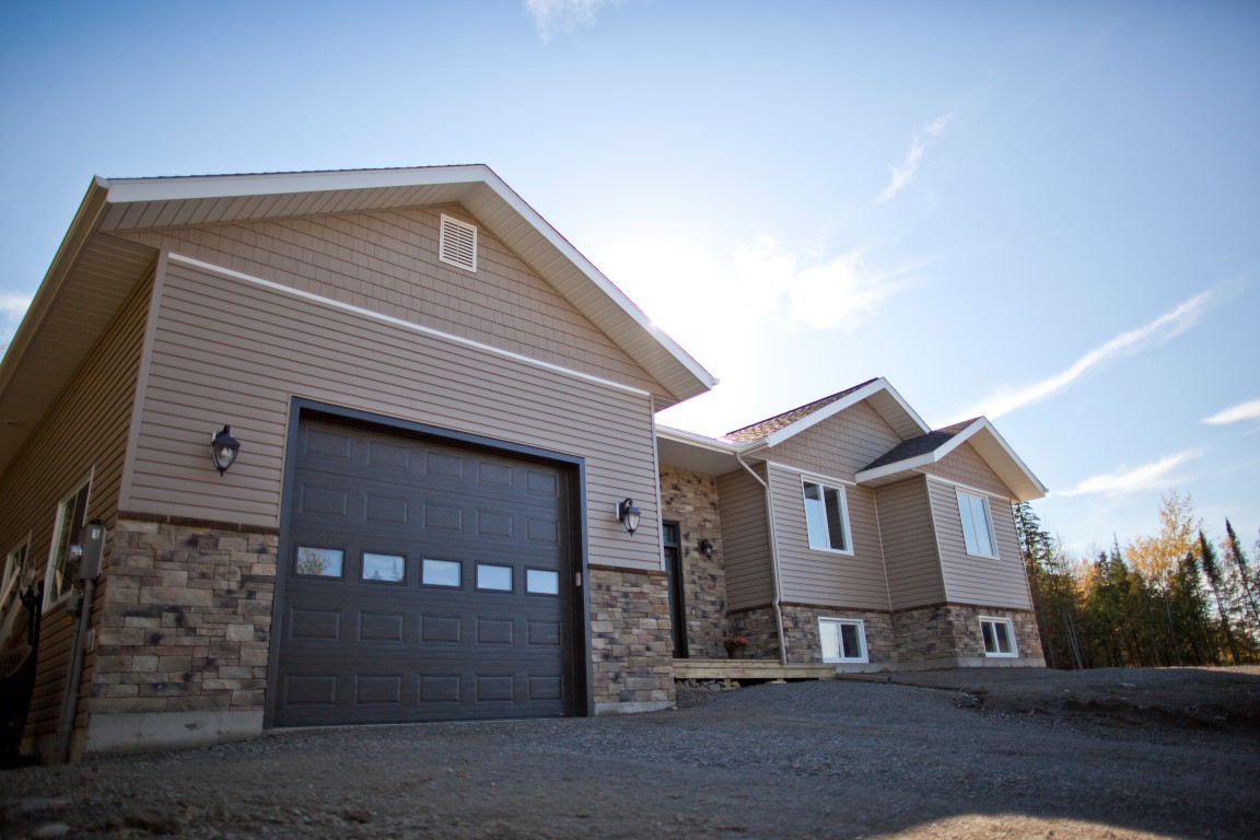 Roofing — Rivard Bros. Ltd